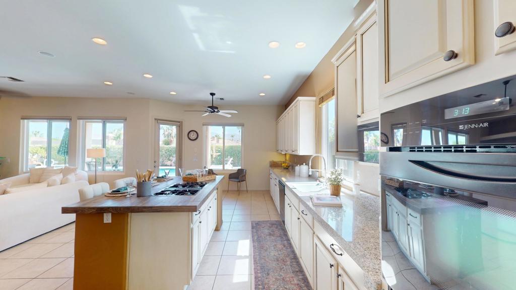 17 Corte Del Sol Property Photo 15