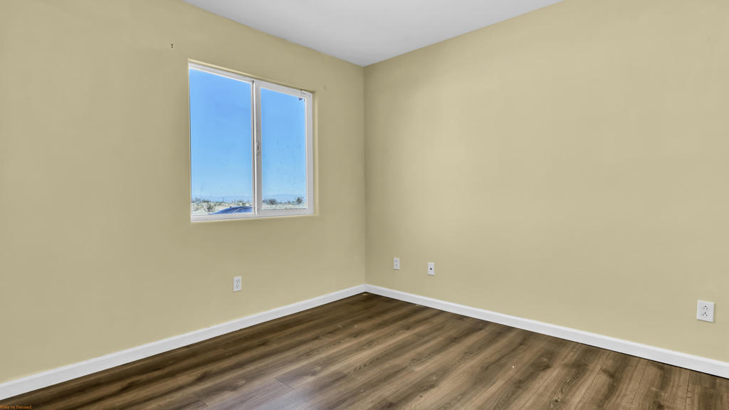 1289 Avalon Avenue Property Photo 12