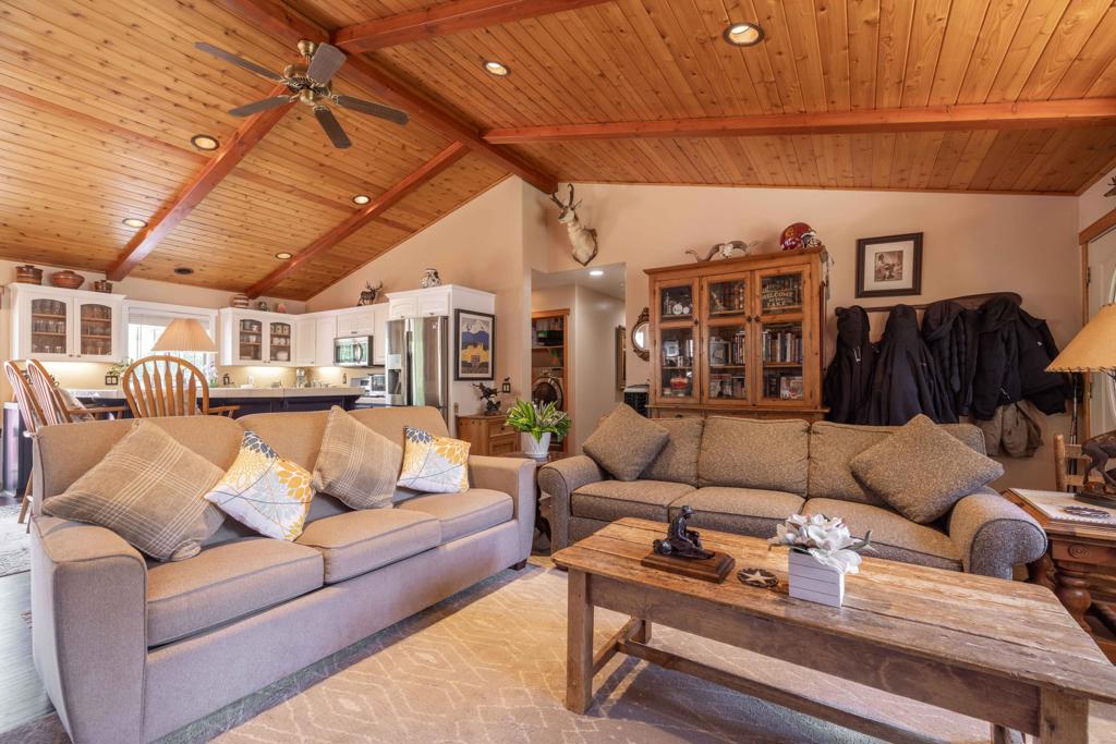 1325 E Big Bear Boulevard Property Photo 7