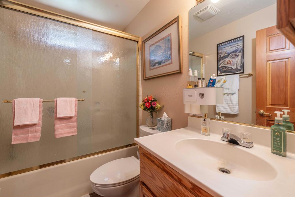 1325 E Big Bear Boulevard Property Photo 22