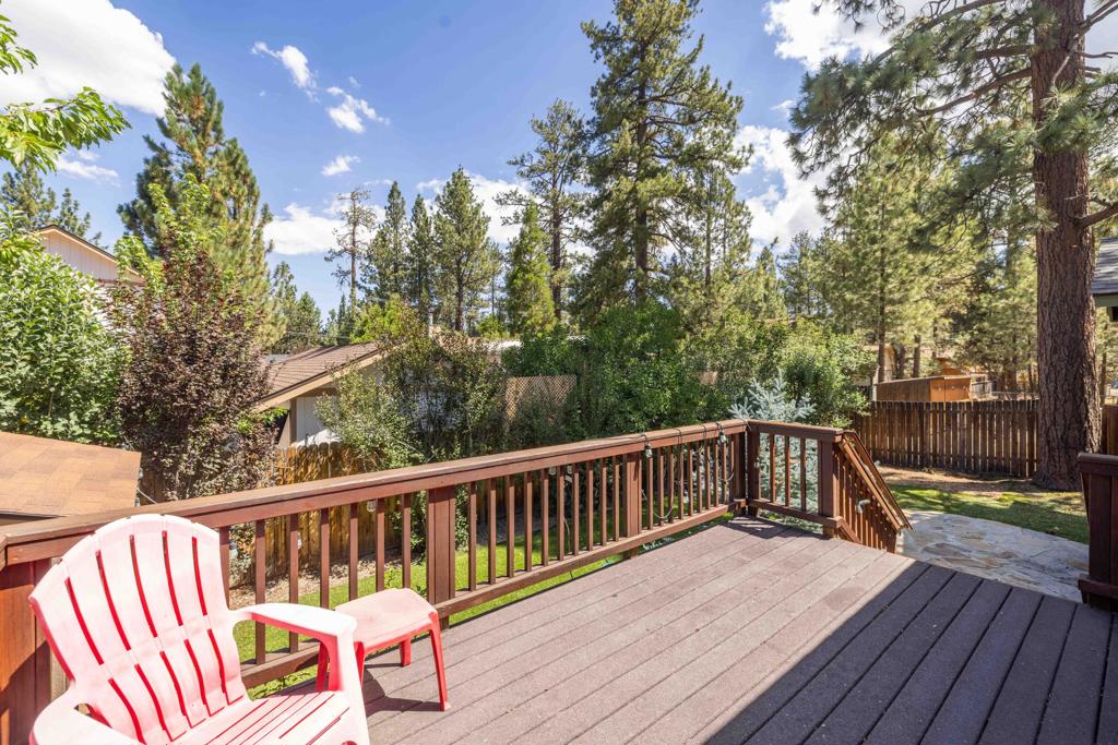 1325 E Big Bear Boulevard Property Photo 27