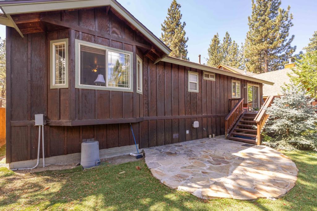 1325 E Big Bear Boulevard Property Photo 29