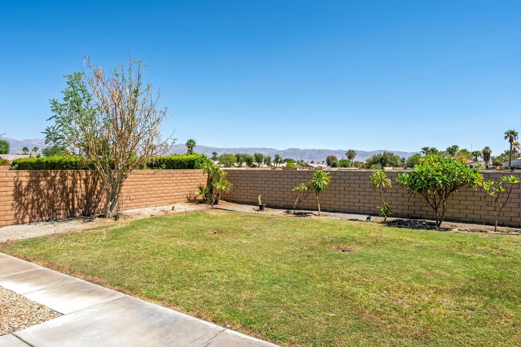 50040 Pobla Place Property Photo 6