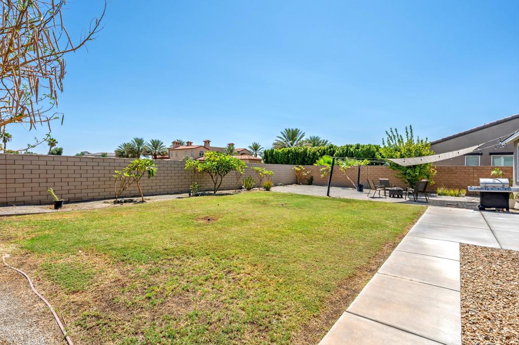 50040 Pobla Place Property Photo 7