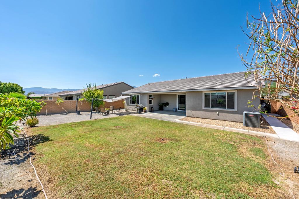 50040 Pobla Place Property Photo 8