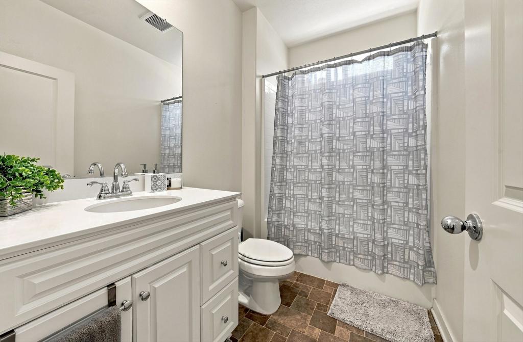50040 Pobla Place Property Photo 26