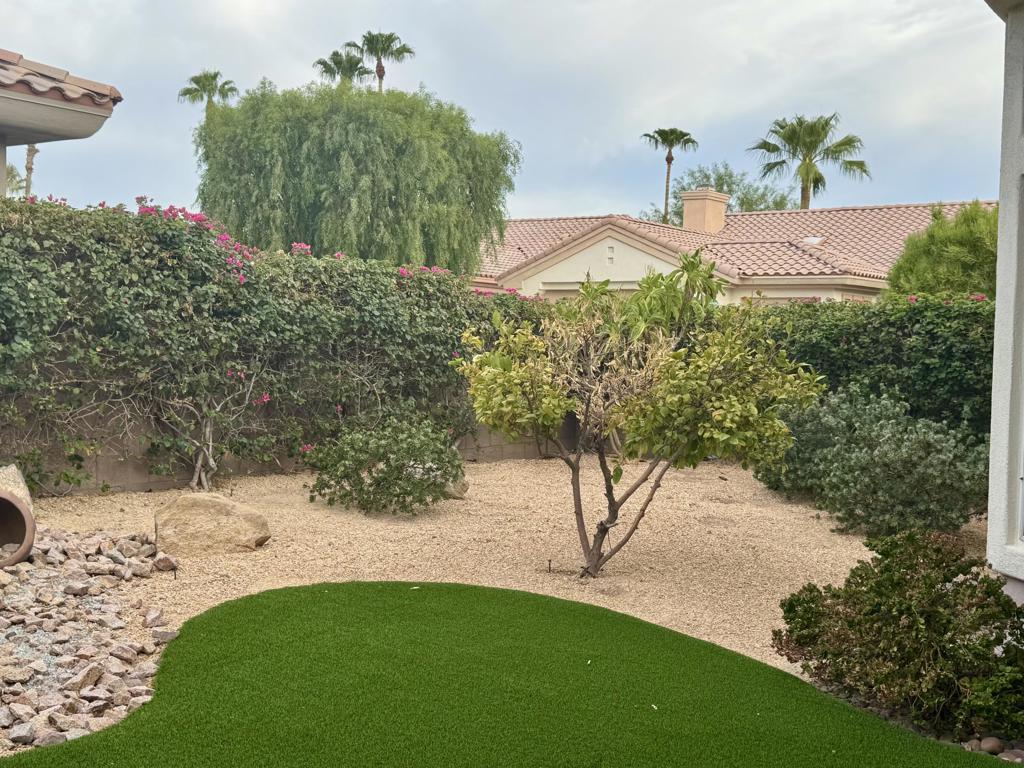 38517 Fallbrook Avenue Property Photo 16