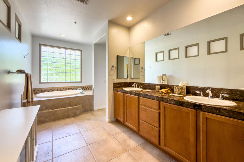 222 Canyon Circle N 5 Property Photo 16