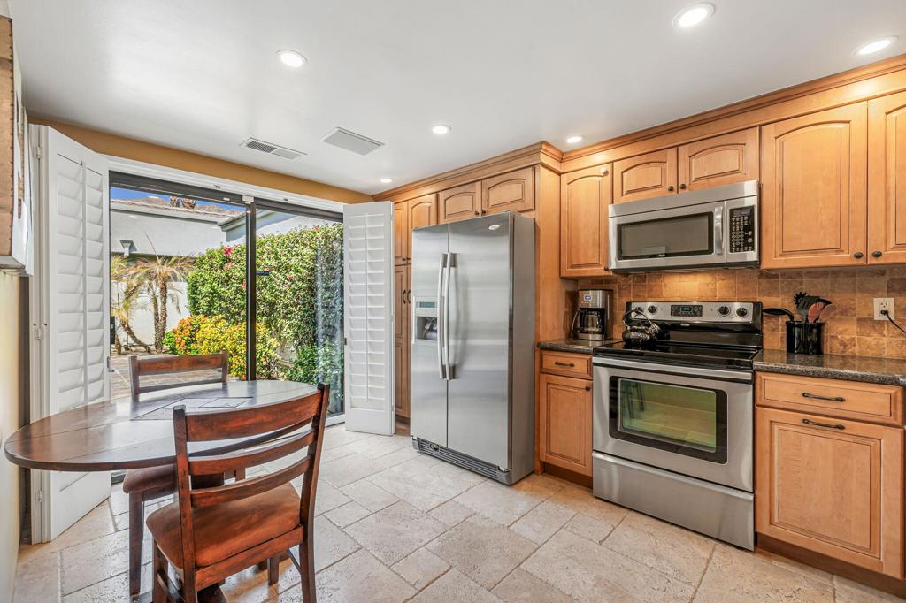 54872 Oak Tree A31 Property Photo 3