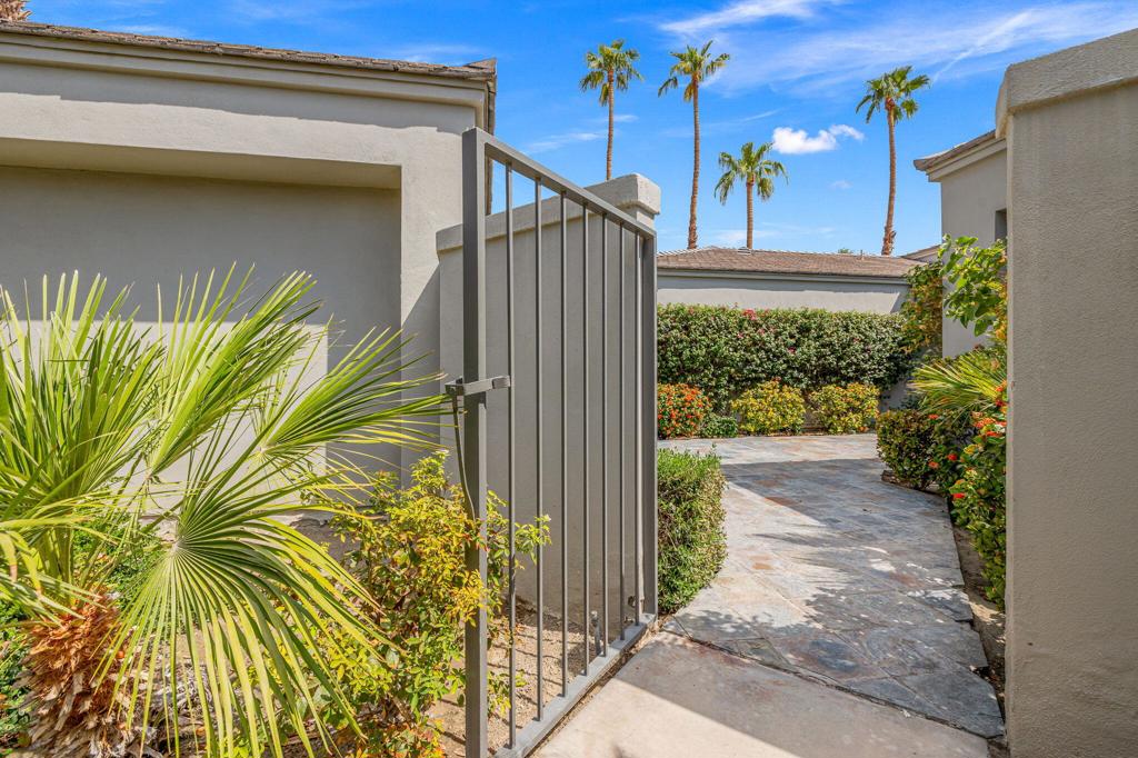 54872 Oak Tree A31 Property Photo 6