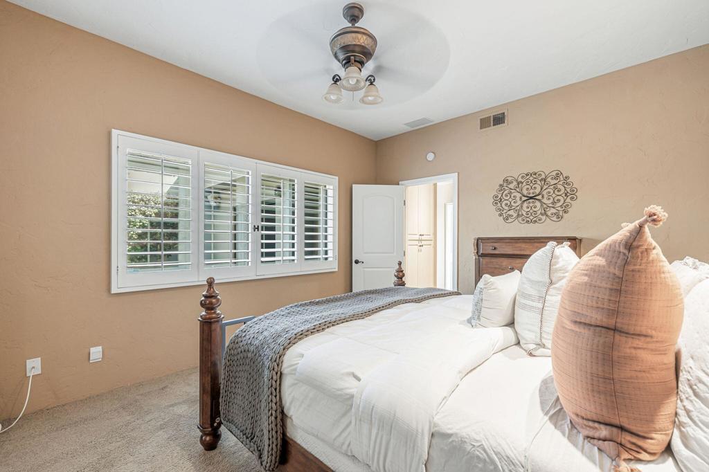 54872 Oak Tree A31 Property Photo 18