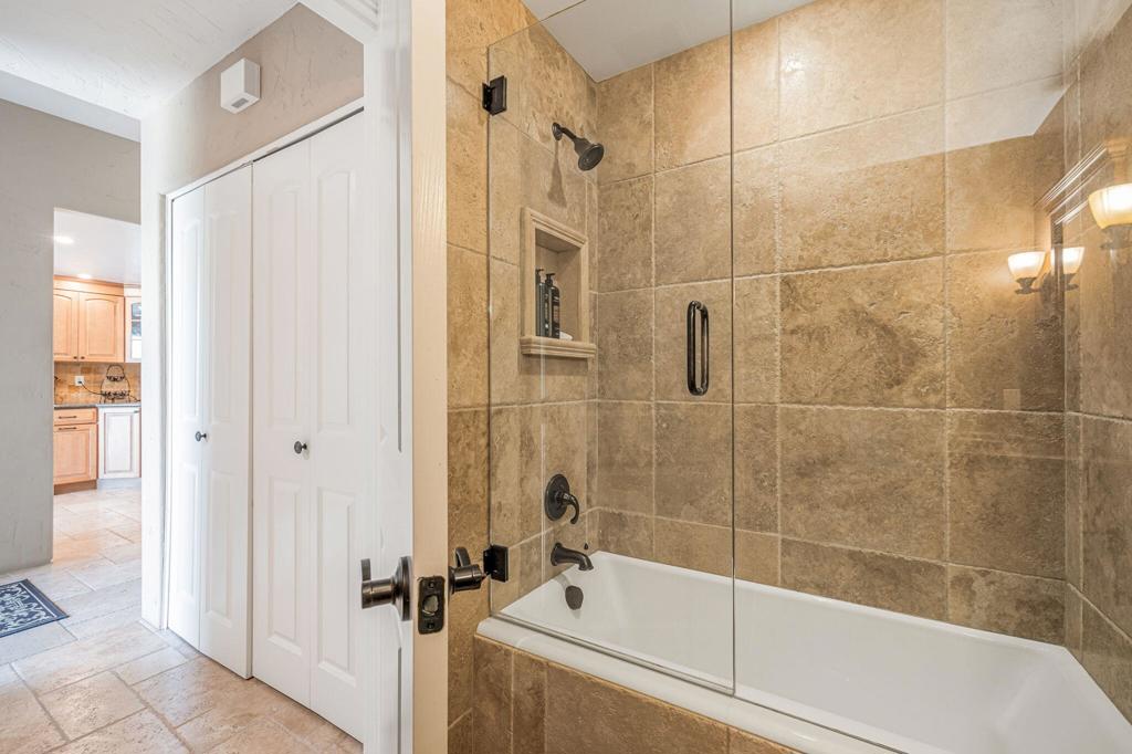 54872 Oak Tree A31 Property Photo 20