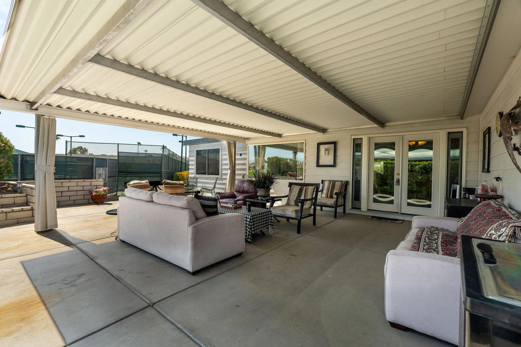 73531 Cabazon Peak Drive Property Photo 7