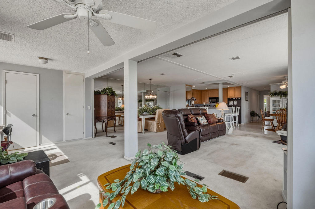 73531 Cabazon Peak Drive Property Photo 11