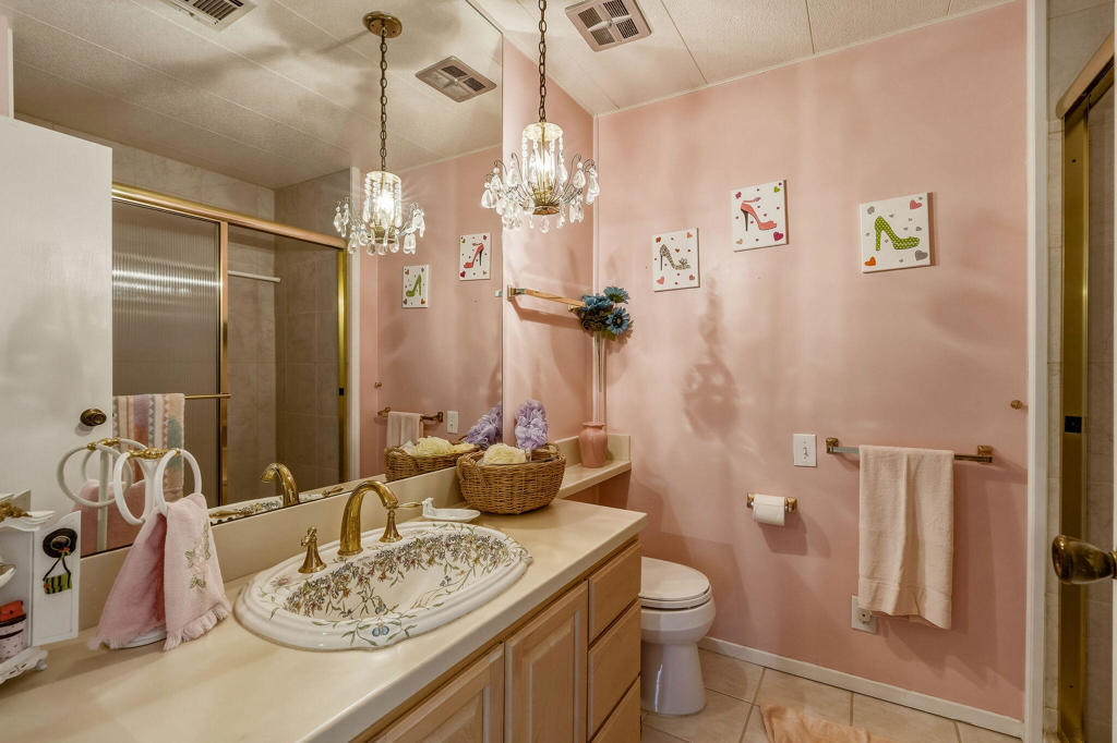 73531 Cabazon Peak Drive Property Photo 17