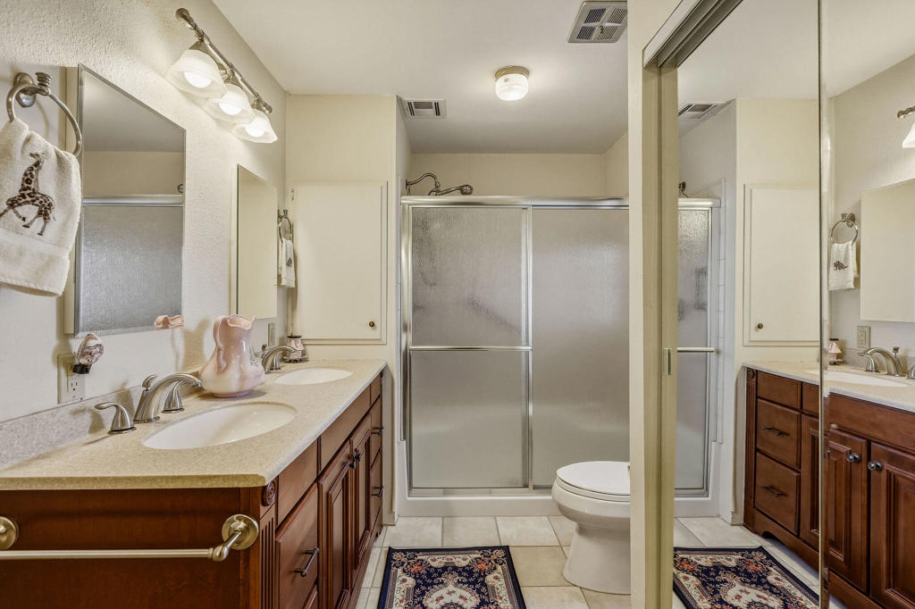 73531 Cabazon Peak Drive Property Photo 21