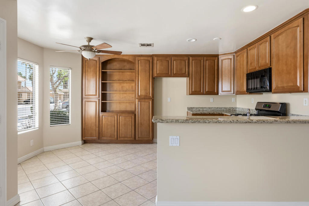 40800 Breezy Pass Road B Property Photo 7