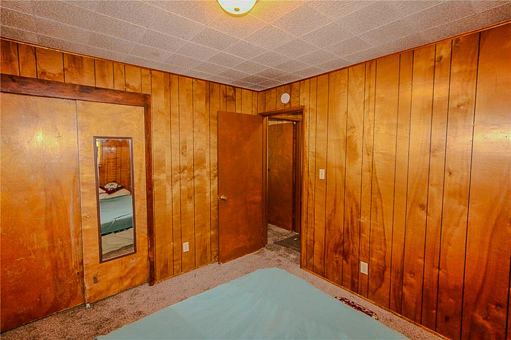945 Greenway Drive Property Photo 35