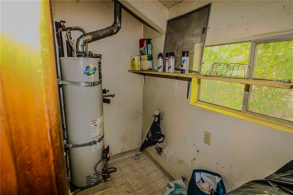 945 Greenway Drive Property Photo 42