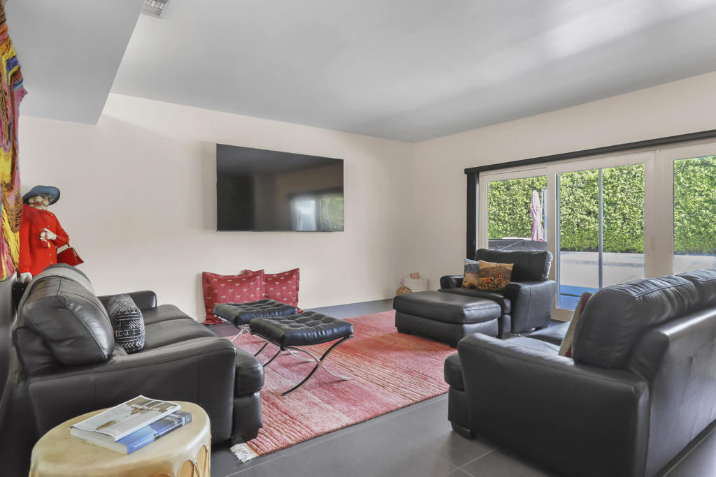 76120 Via Mariposa Property Photo 5
