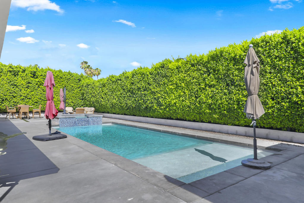76120 Via Mariposa Property Photo 31