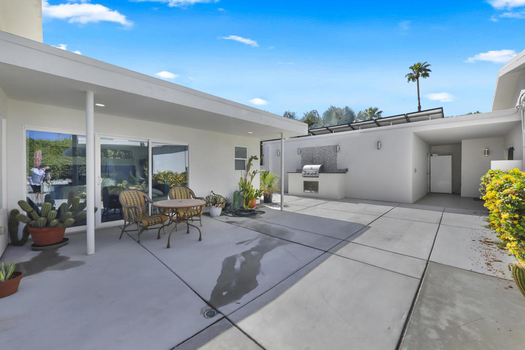 76120 Via Mariposa Property Photo 37