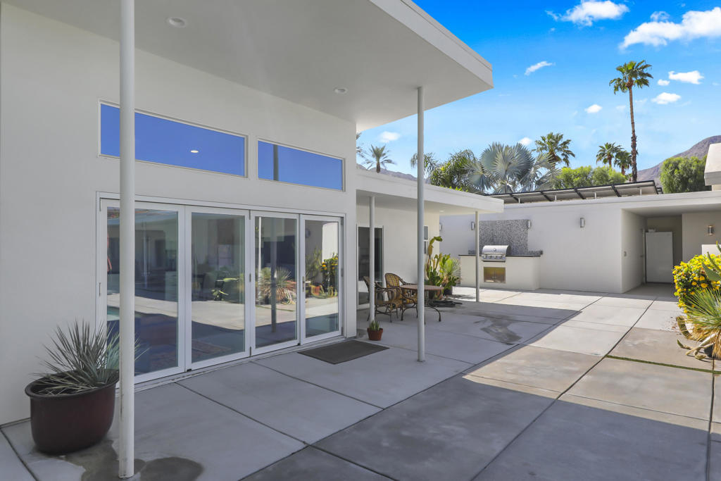 76120 Via Mariposa Property Photo 39
