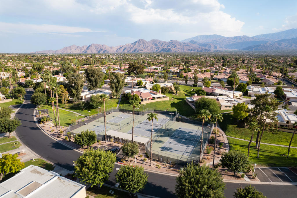 73850 Calle Bisque Property Photo 17