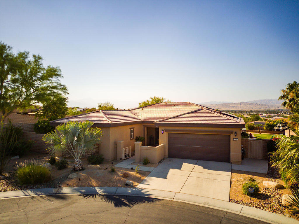 73734 Mondrian Place Property Photo 1