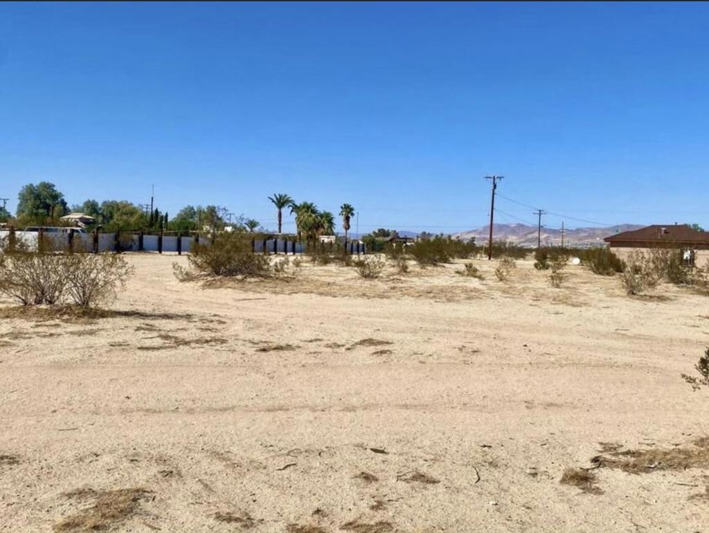 1114 Desert Queen Road Property Photo 18