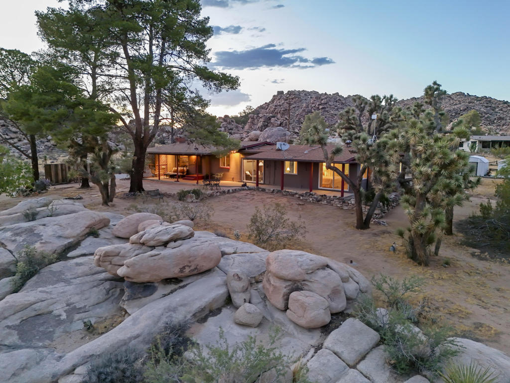 8427 Rock Haven Road Property Photo 1