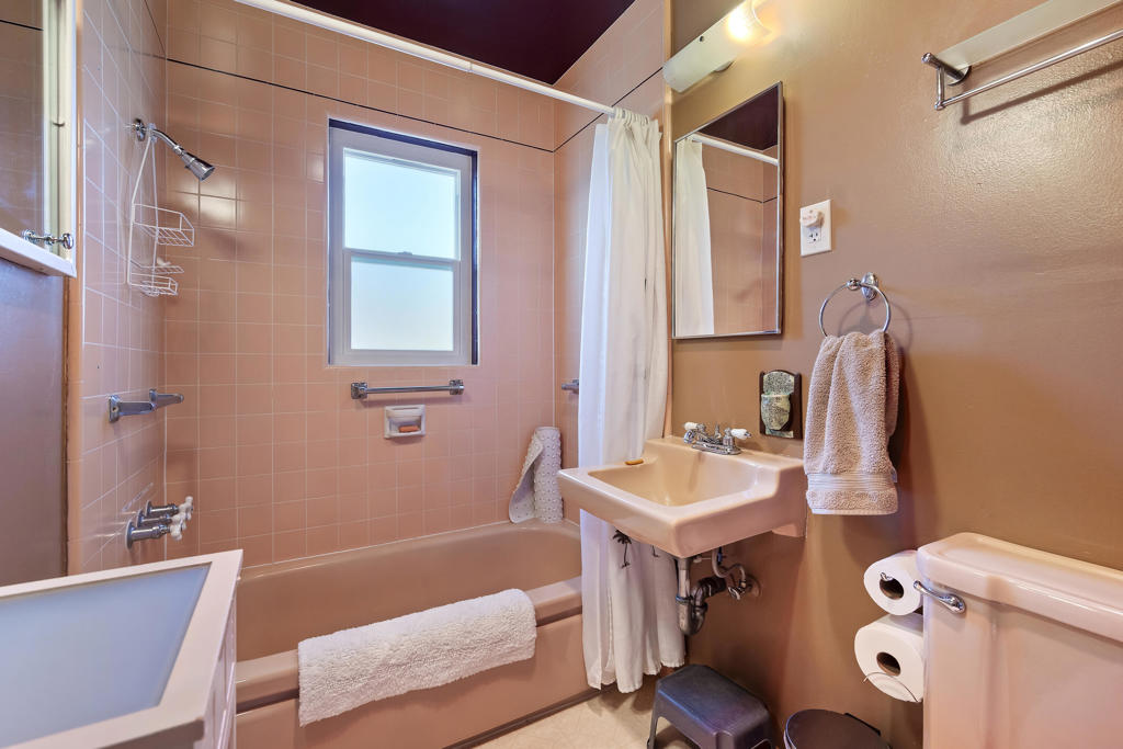 8427 Rock Haven Road Property Photo 22