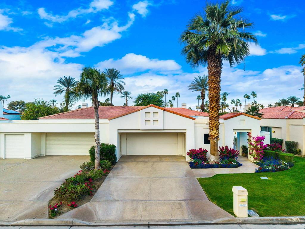 75732 Vista Del Rey Property Photo 4