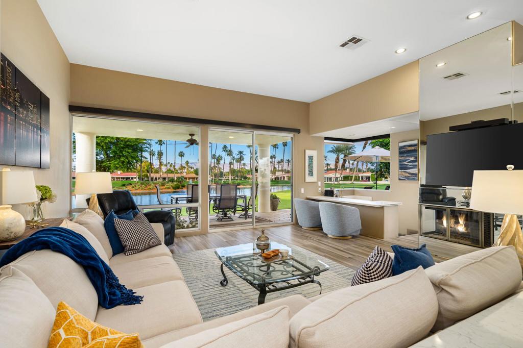 75732 Vista Del Rey Property Photo 8