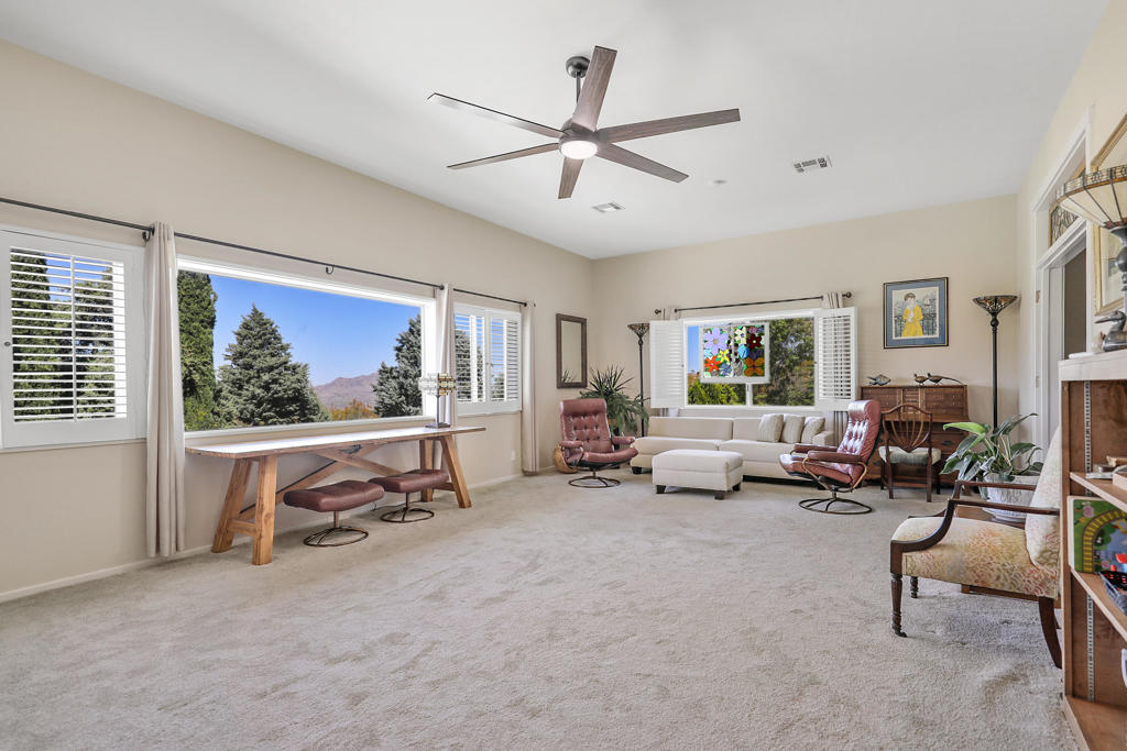 67079 Ribbonwood Drive Property Photo 9