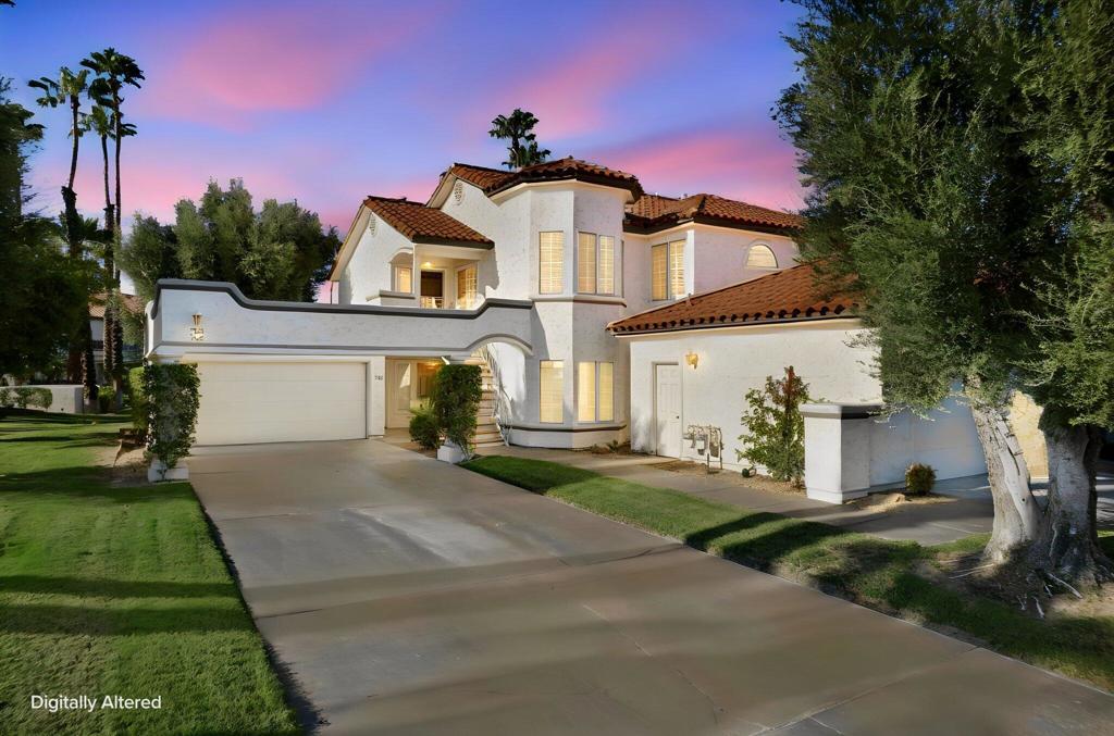 704 Vista Lago N Property Photo 1