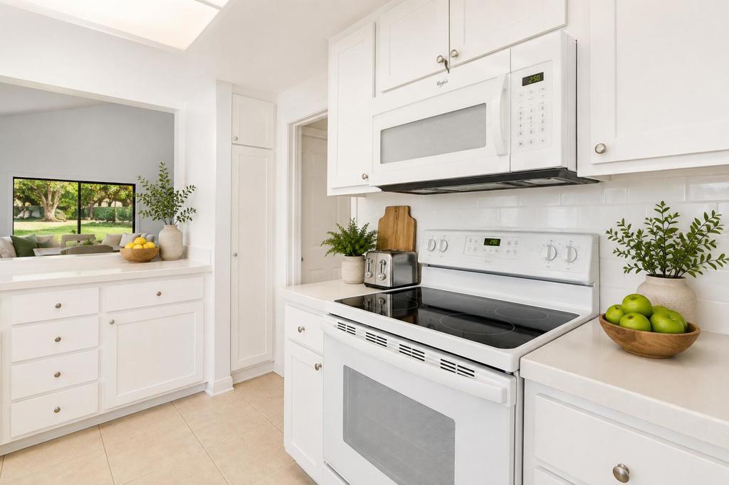 73280 Rosewood Court Property Photo 12