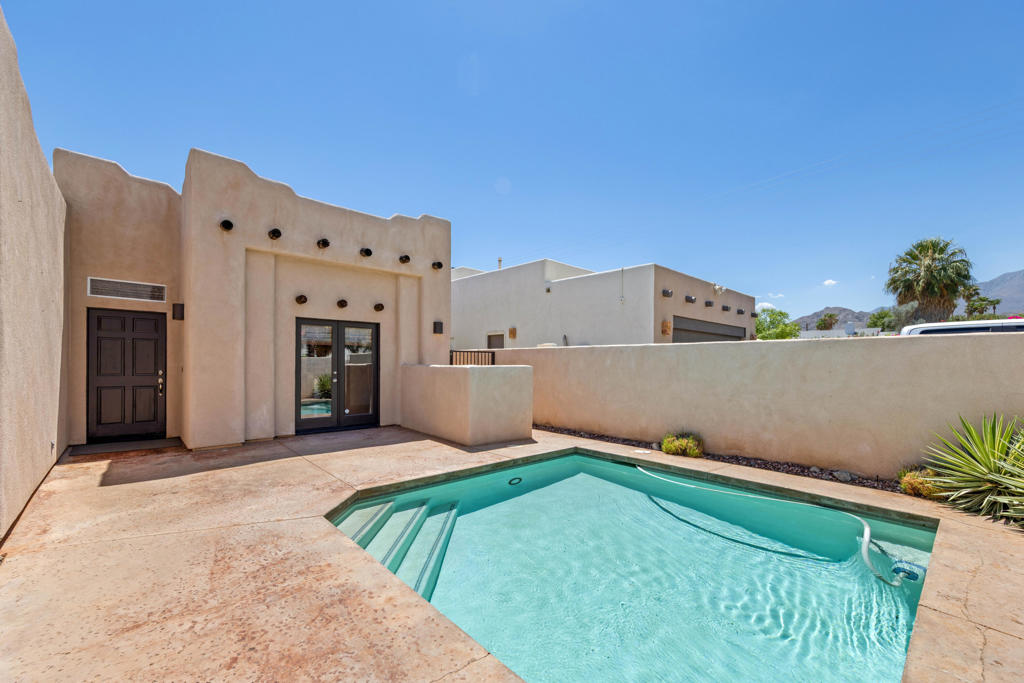 54220 Avenida Carranza Property Photo 3