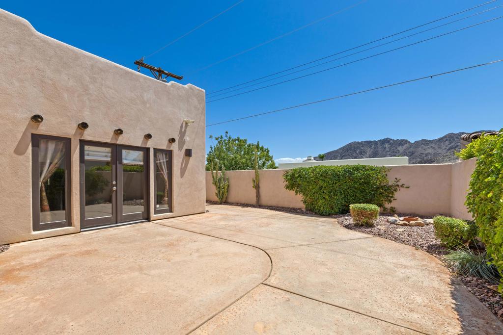 54220 Avenida Carranza Property Photo 32