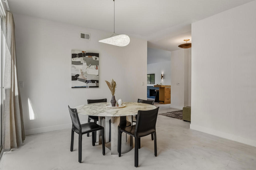 149 Lake Shore Drive Property Photo 44