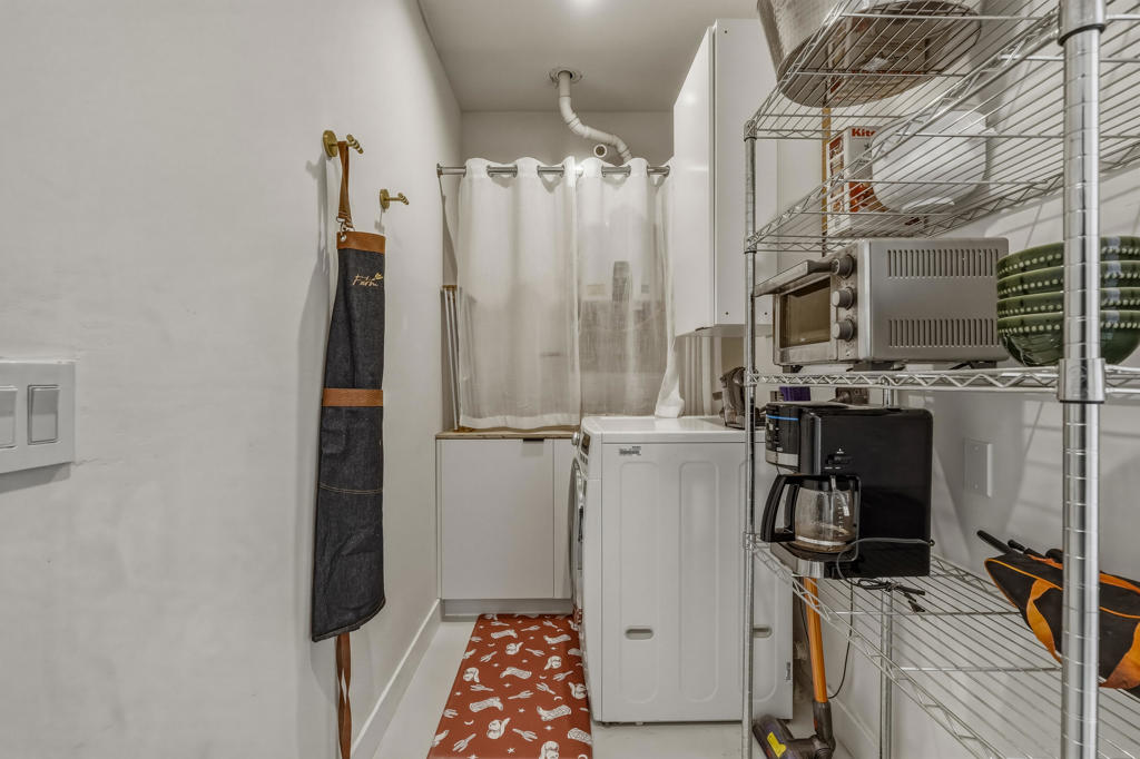 149 Lake Shore Drive Property Photo 52