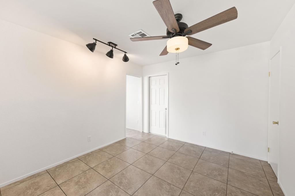 79441 Port Royal Avenue Property Photo 13
