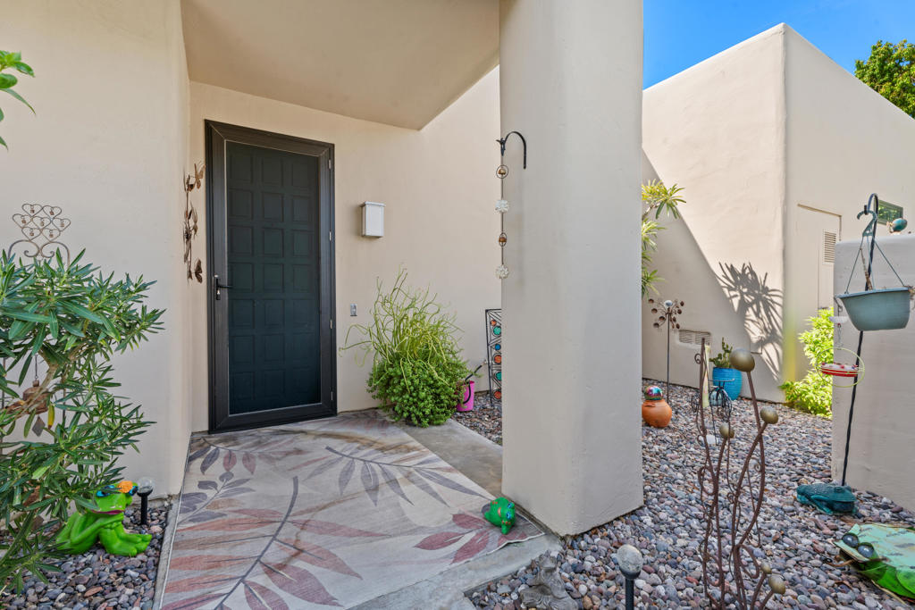 67387 Toltec Court Property Photo 5