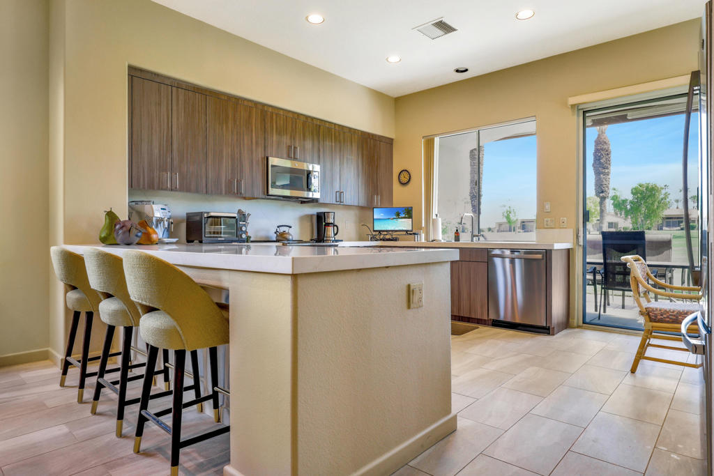 125 Rain Bird Circle Property Photo 1