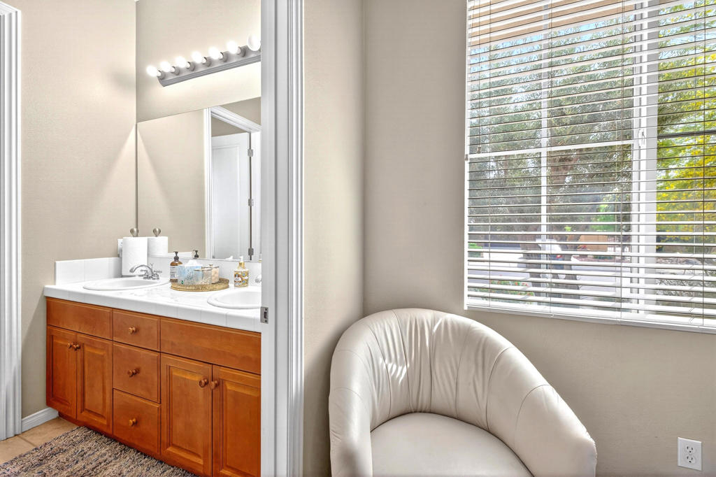 120 Tesori Drive Property Photo 22