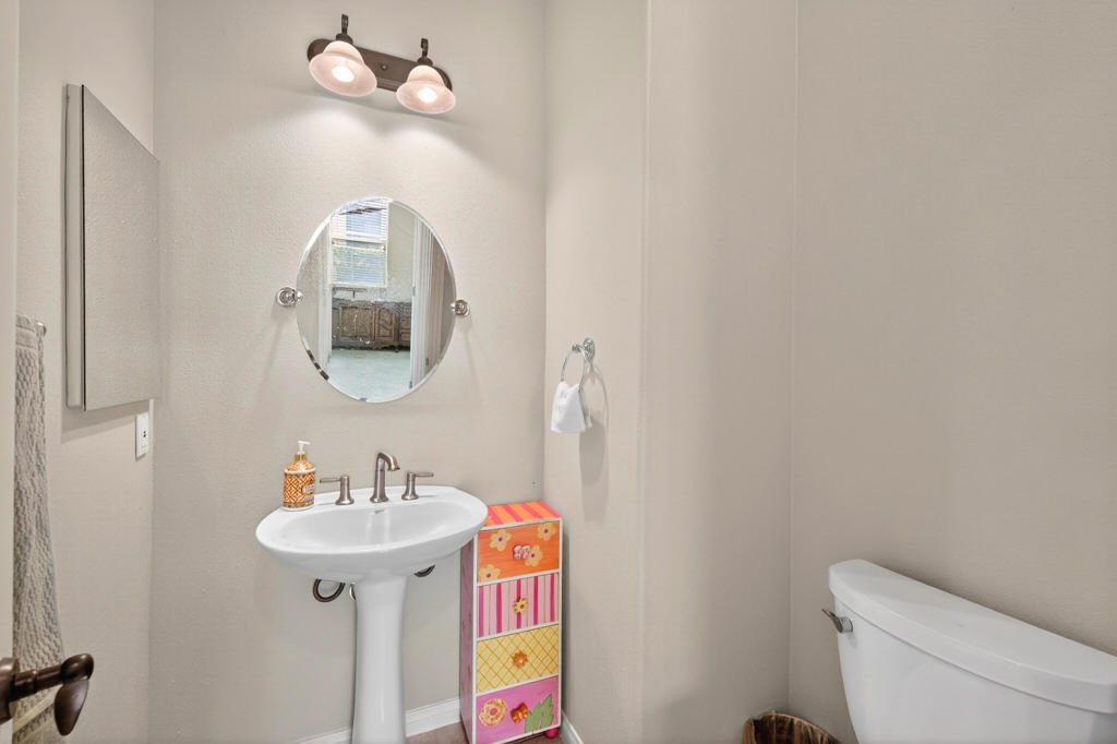 120 Tesori Drive Property Photo 25