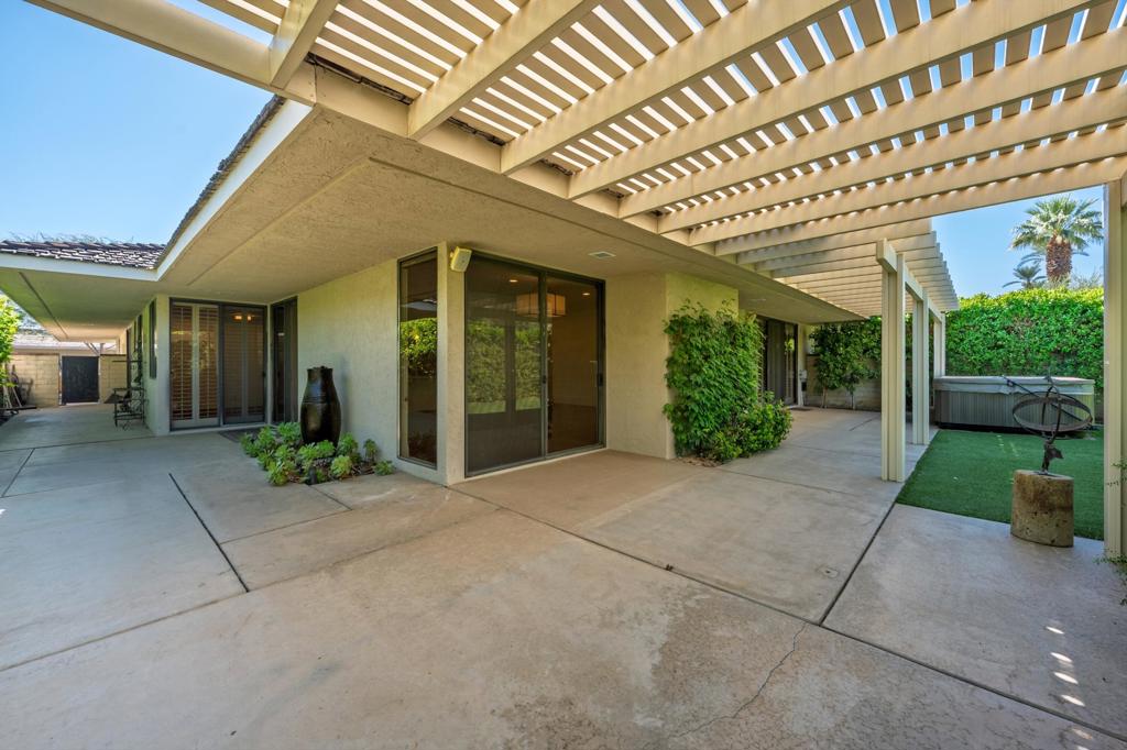 26 Princeton Drive Property Photo 34