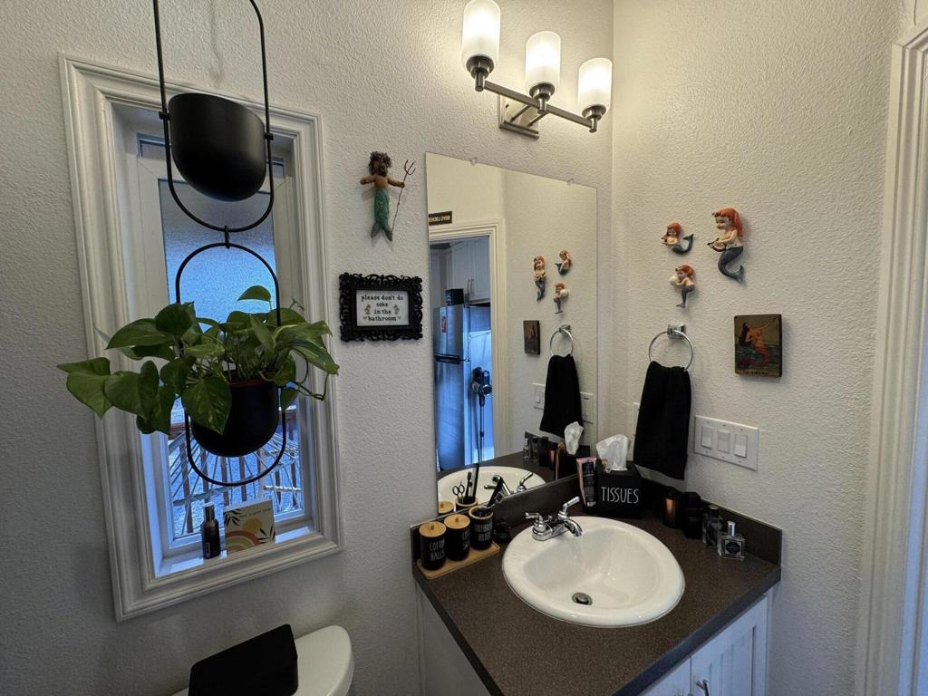 25955 California 243 04 Property Photo 20