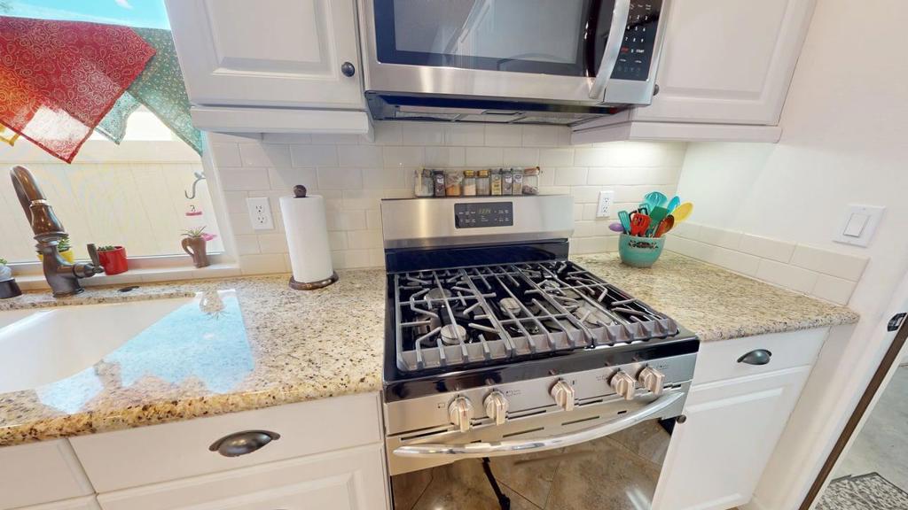 7379 Via Real Lane Property Photo 21