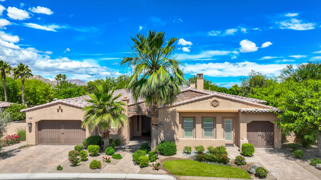 54125 Cananero Circle Property Photo 1